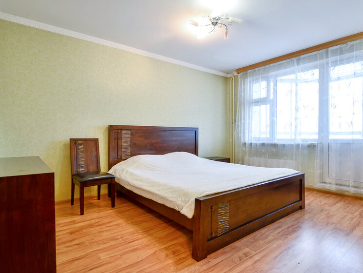 70 м², 2-комнатная квартира 3 500 ₽ в сутки - изображение 51