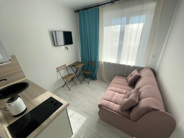 16 м², квартира-студия 2 600 ₽ в сутки - изображение 103