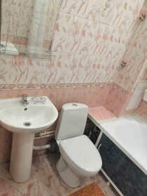 25 м², квартира-студия 1 700 ₽ в сутки - изображение 82