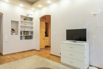 53 м², 2-комнатная квартира 4 500 ₽ в сутки - изображение 95