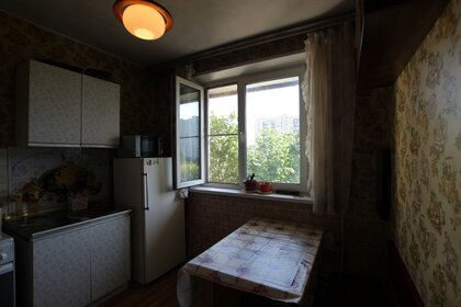 40 м², 1-комнатная квартира 2 200 ₽ в сутки - изображение 54