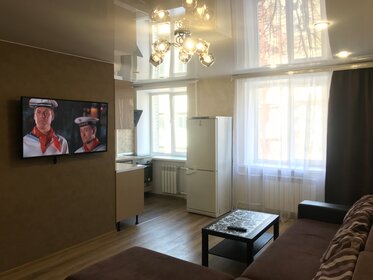 60 м², 2-комнатная квартира 2 490 ₽ в сутки - изображение 85