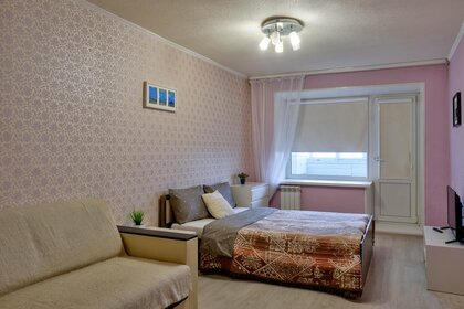 32 м², 2-комнатная квартира 2 800 ₽ в сутки - изображение 91