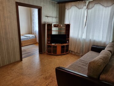 37 м², 2-комнатная квартира 2 300 ₽ в сутки - изображение 46