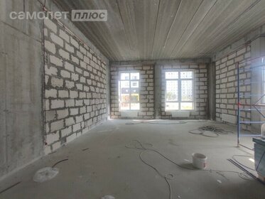 Купить трехкомнатную квартиру в панельном доме в Усть-Илимске - изображение 34