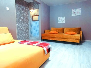 32 м², 1-комнатная квартира 2 300 ₽ в сутки - изображение 93