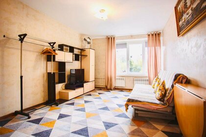 37 м², 1-комнатная квартира 3 800 ₽ в сутки - изображение 15