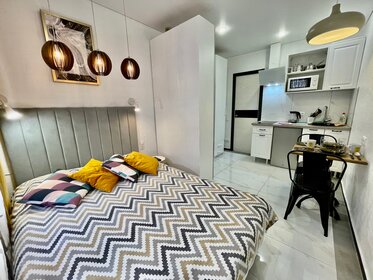 26 м², квартира-студия 3 900 ₽ в сутки - изображение 78