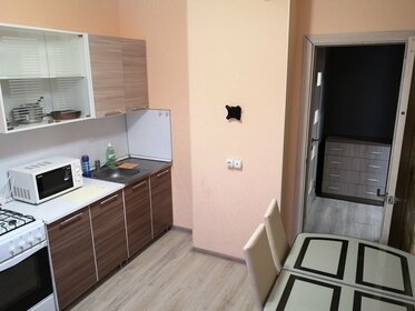 42 м², 1-комнатная квартира 1 800 ₽ в сутки - изображение 85