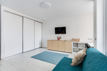 48 м², 2-комнатная квартира 3 800 ₽ в сутки - изображение 123