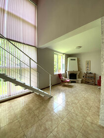 Купить двухкомнатную квартиру с ремонтом в Чебоксарах - изображение 15