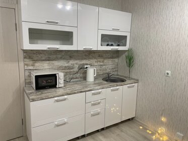 28 м², квартира-студия 2 290 ₽ в сутки - изображение 39