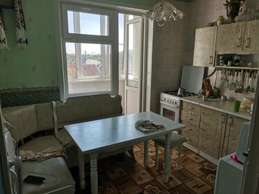 Купить трехкомнатную квартиру с парковкой в ЖК «Пушкино» в Омской области - изображение 40