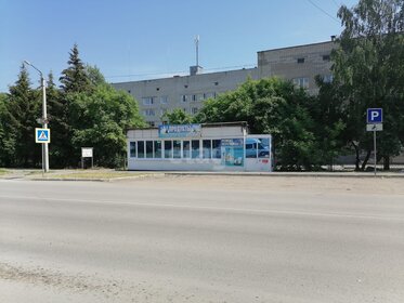 Купить квартиру с раздельным санузлом на улице Генерала Черняховского в Перми - изображение 3