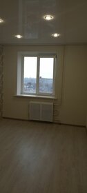 Купить двухкомнатную квартиру с отделкой под ключ у метро Новочеркасская (оранжевая ветка) в Санкт-Петербурге и ЛО - изображение 39