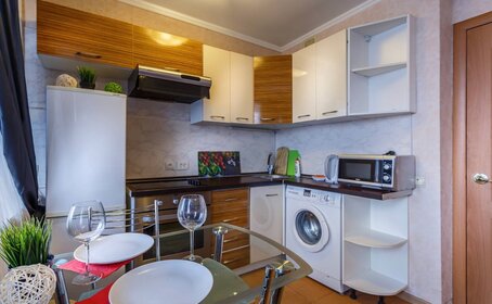 45 м², 1-комнатная квартира 2 600 ₽ в сутки - изображение 117