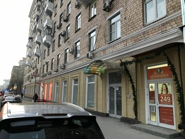 251,9 м², торговое помещение 1 149 924 ₽ в месяц - изображение 9