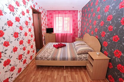 46 м², 2-комнатная квартира 2 700 ₽ в сутки - изображение 93