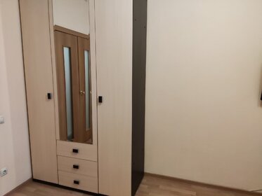 40 м², 1-комнатная квартира 1 800 ₽ в сутки - изображение 73