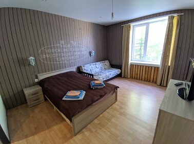 75 м², 2-комнатная квартира 2 500 ₽ в сутки - изображение 54