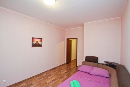 68 м², 2-комнатная квартира 2 700 ₽ в сутки - изображение 62