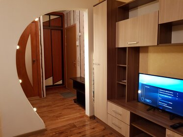 40 м², 1-комнатная квартира 2 200 ₽ в сутки - изображение 70