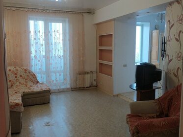 57 м², 2-комнатная квартира 2 000 ₽ в сутки - изображение 60