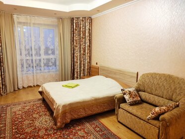 45 м², 1-комнатная квартира 1 600 ₽ в сутки - изображение 9