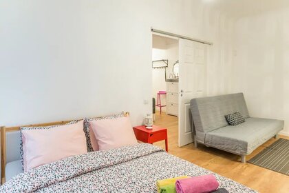 50 м², 2-комнатная квартира 2 300 ₽ в сутки - изображение 49