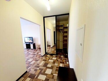 90 м², 3-комнатная квартира 2 800 ₽ в сутки - изображение 45