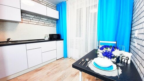 43 м², 1-комнатная квартира 2 200 ₽ в сутки - изображение 66