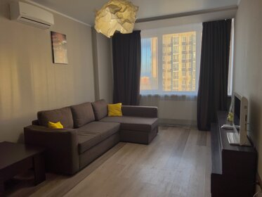 39 м², 1-комнатная квартира 2 200 ₽ в сутки - изображение 61