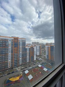 Снять трехкомнатную квартиру с высокими потолками у метро Площадь Ленина (красная ветка) в Санкт-Петербурге и ЛО - изображение 5