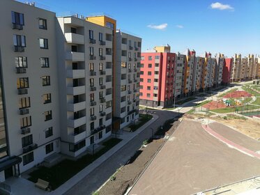 Купить квартиру с панорамными окнами у метро Приморская (зеленая ветка) в Санкт-Петербурге и ЛО - изображение 16