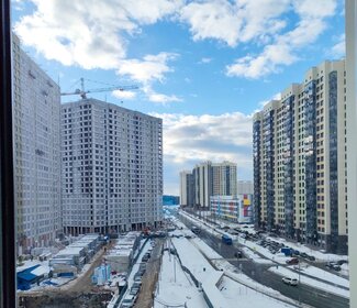 Купить двухкомнатную квартиру с высокими потолками на улице Электрический переулок в Москве - изображение 4