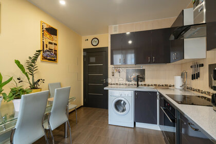 Купить трехкомнатную квартиру с раздельным санузлом и в новостройке в Сестрорецке - изображение 44