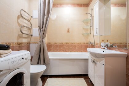 30 м², квартира-студия 1 900 ₽ в сутки - изображение 75