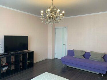 37 м², квартира-студия 2 500 ₽ в сутки - изображение 81