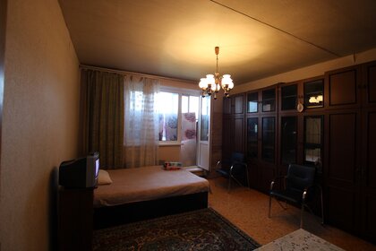40 м², 1-комнатная квартира 2 200 ₽ в сутки - изображение 53