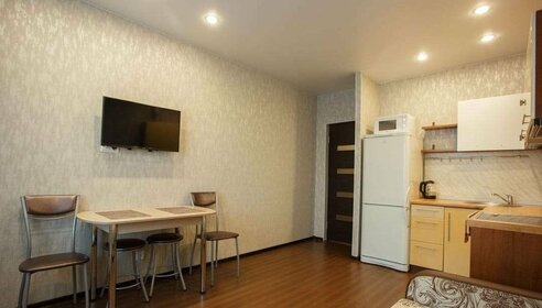 35 м², 1-комнатная квартира 2 390 ₽ в сутки - изображение 101