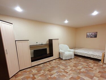 46 м², 1-комнатная квартира 2 000 ₽ в сутки - изображение 54