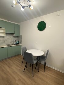 42 м², 2-комнатная квартира 2 500 ₽ в сутки - изображение 37