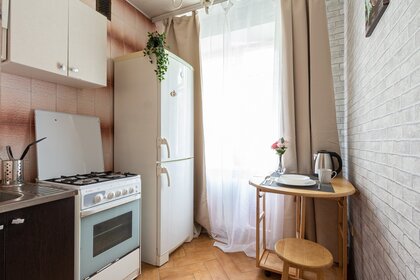 40 м², 1-комнатная квартира 2 900 ₽ в сутки - изображение 64