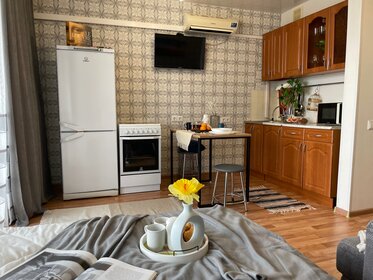 32 м², 1-комнатная квартира 2 190 ₽ в сутки - изображение 62