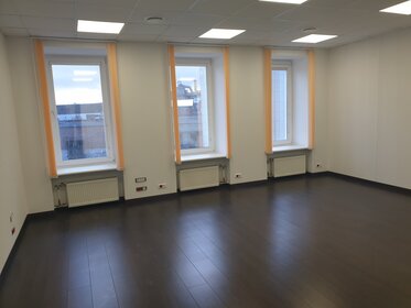 250 м², офис 180 000 ₽ в месяц - изображение 21