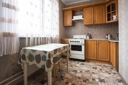 42 м², 1-комнатная квартира 3 700 ₽ в сутки - изображение 43