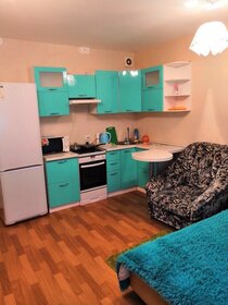 40 м², 1-комнатная квартира 1 800 ₽ в сутки - изображение 59