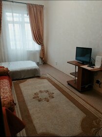 56 м², 2-комнатная квартира 2 450 ₽ в сутки - изображение 58