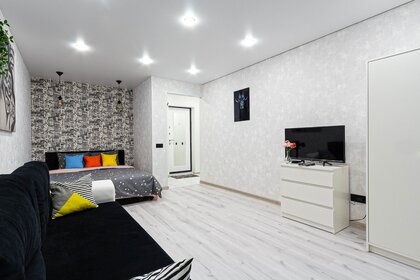 60 м², 2-комнатная квартира 2 600 ₽ в сутки - изображение 87