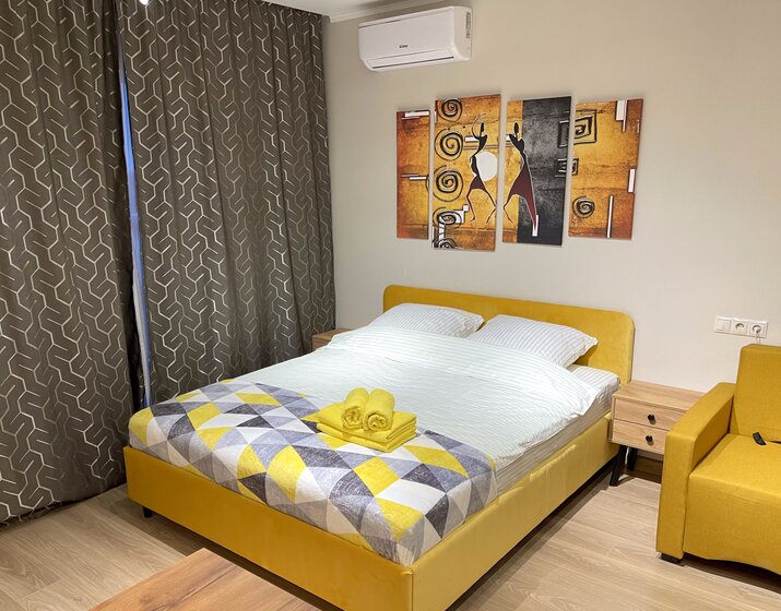 30 м², квартира-студия 2 700 ₽ в сутки - изображение 1